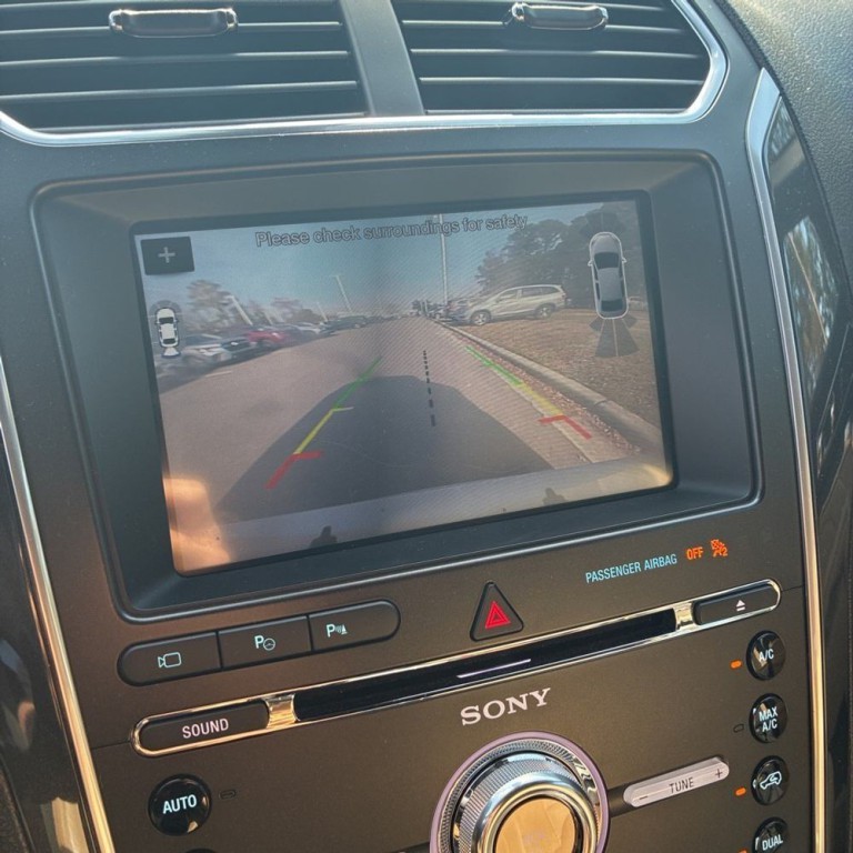 2017 Ford Explorer Image 10