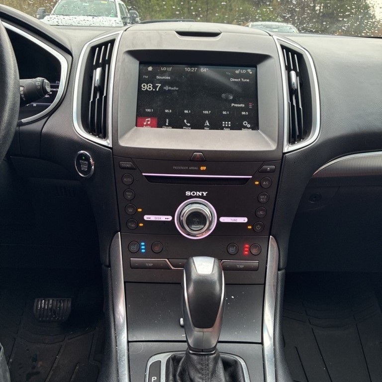 2017 Ford Edge Image 10
