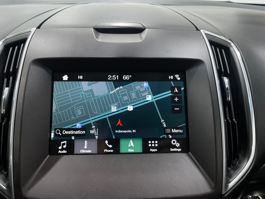 2017 Ford Edge Image 10