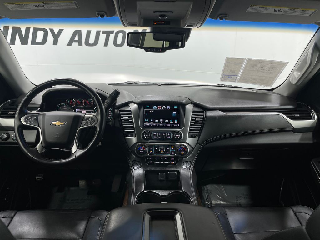 2017 Chevrolet Suburban Image 18