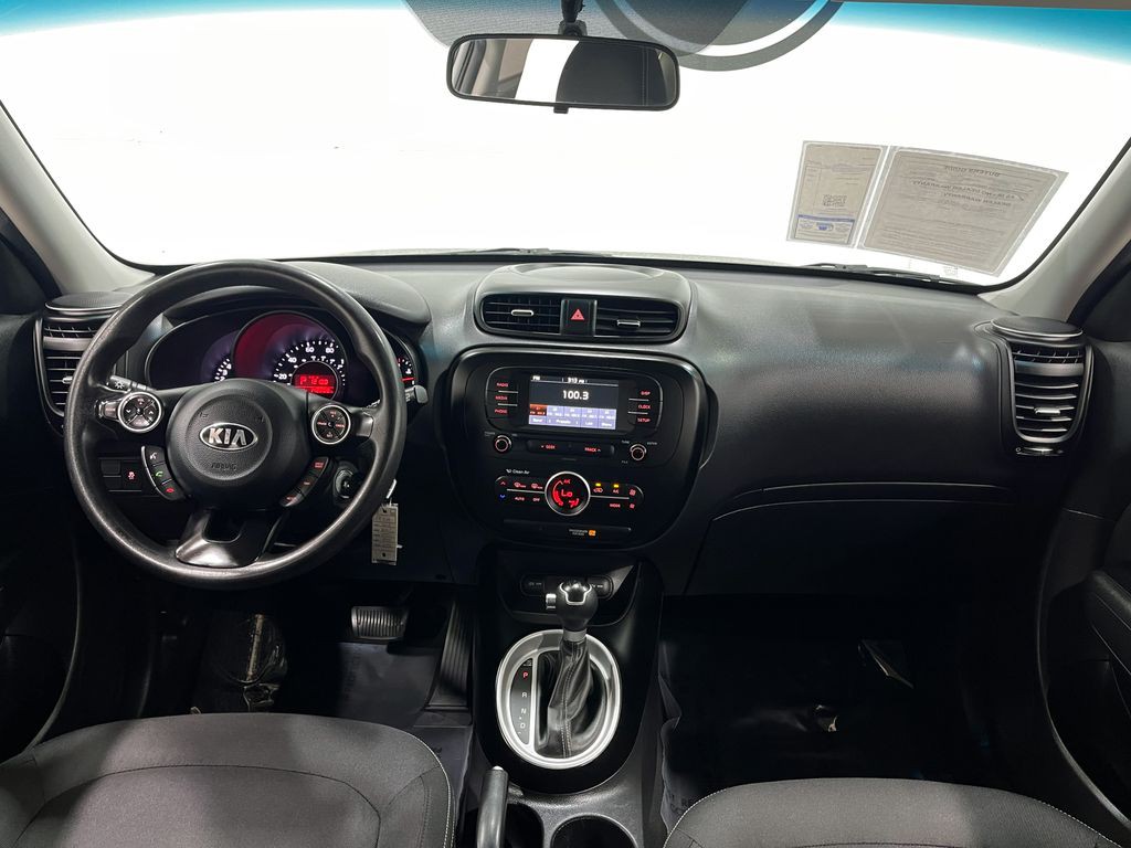 2017 Kia Soul Image 17