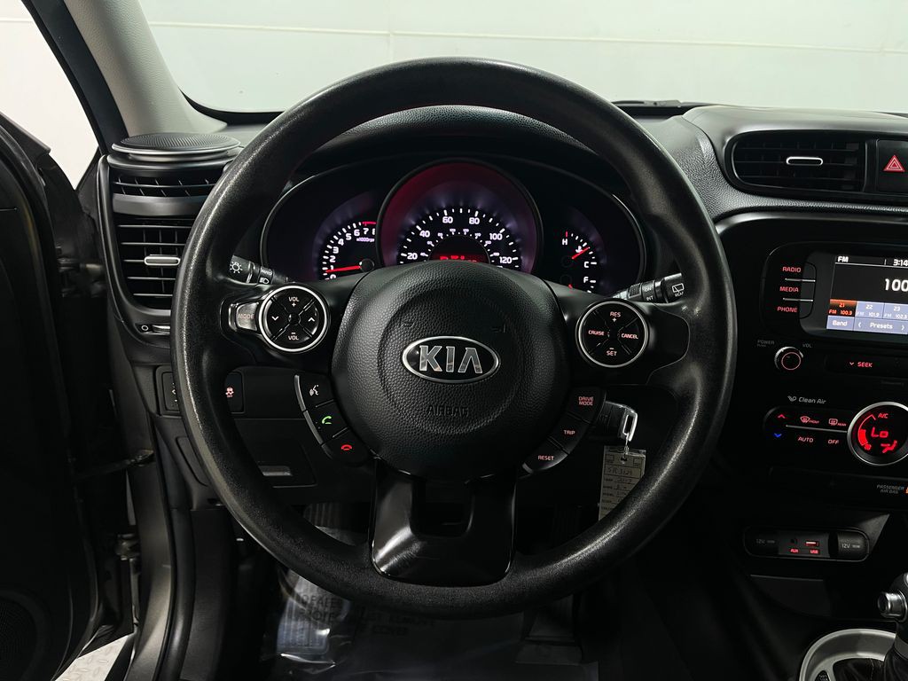 2017 Kia Soul Image 20