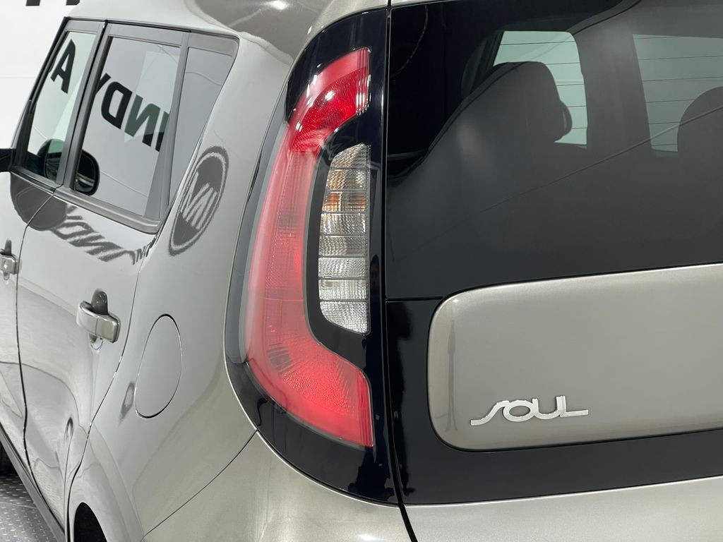 2017 Kia Soul Image 31