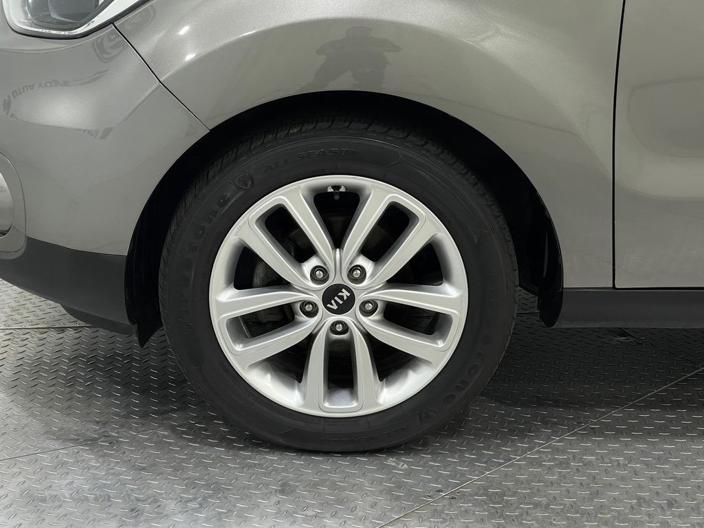 2017 Kia Soul Image 32