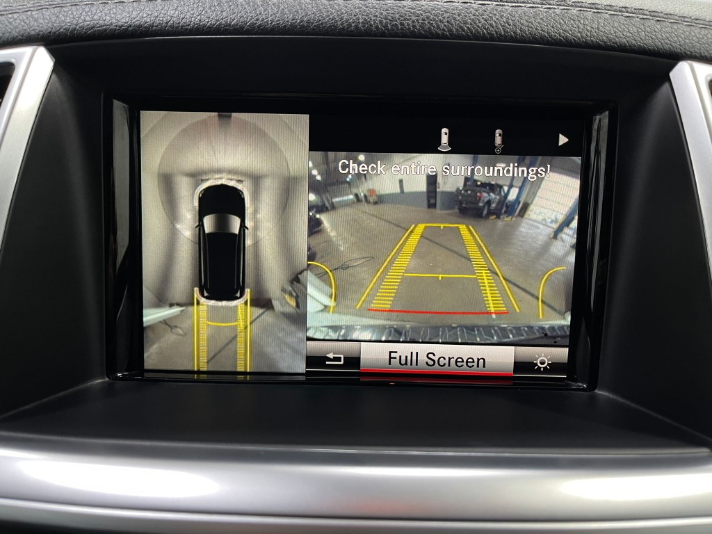 2016 Mercedes-Benz GL-Class Image 11