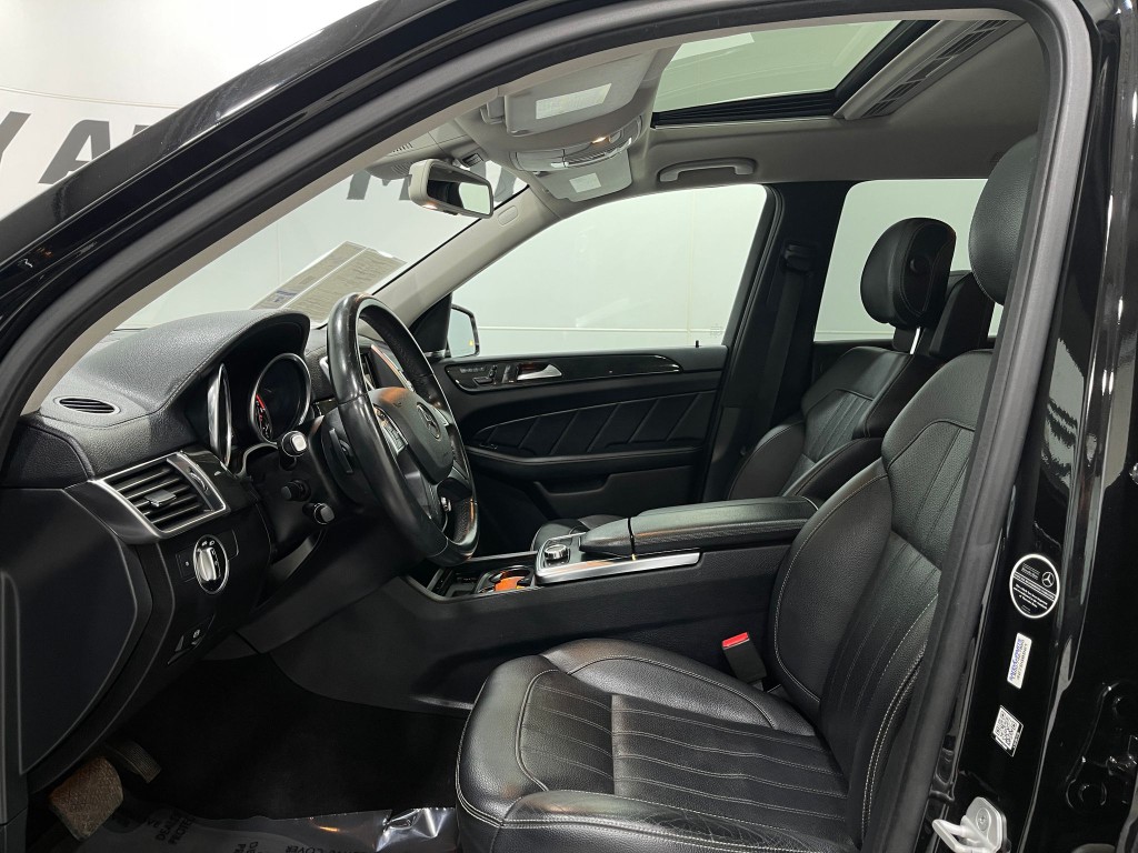 2016 Mercedes-Benz GL-Class Image 15