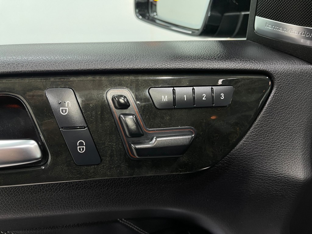 2016 Mercedes-Benz GL-Class Image 19