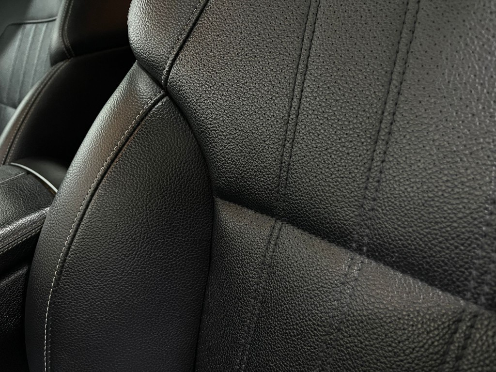 2016 Mercedes-Benz GL-Class Image 20