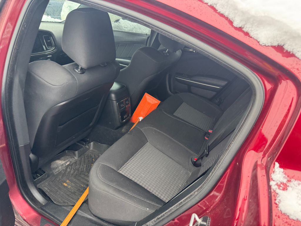 2019 Dodge Charger Image 8