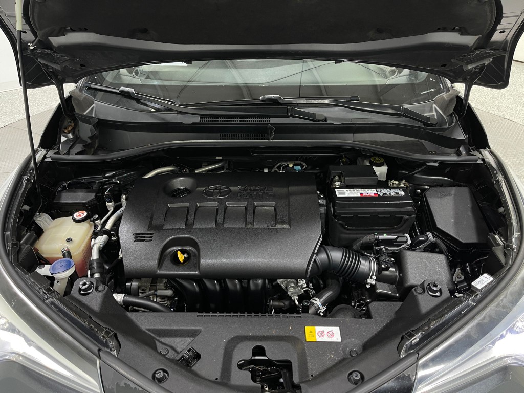 2018 Toyota C-HR Image 25