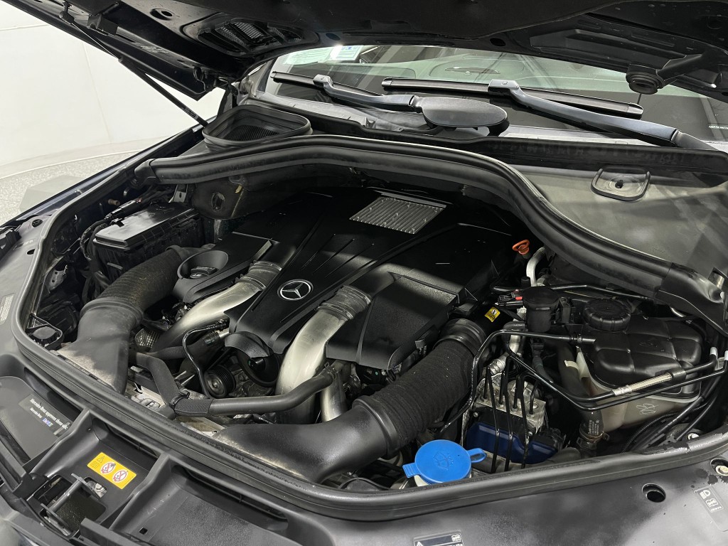 2017 Mercedes-Benz GLS-Class Image 30