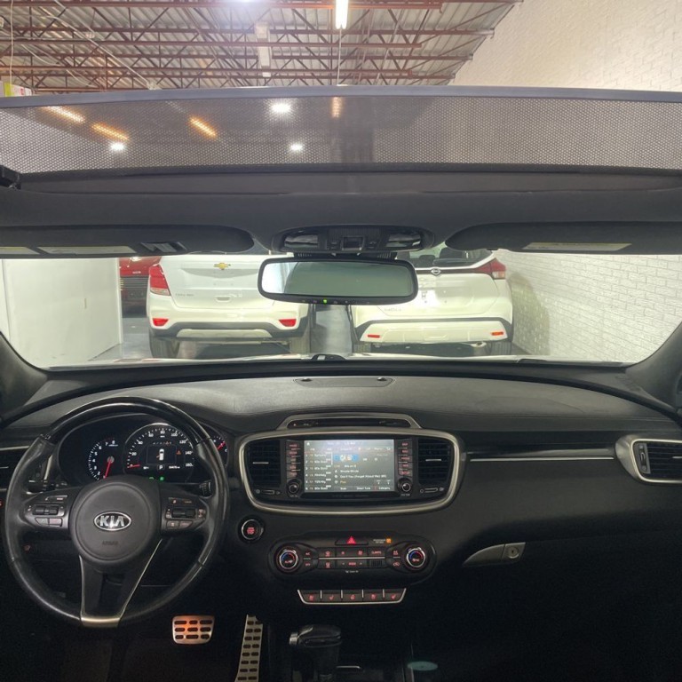 2016 Kia Sorento Image 9