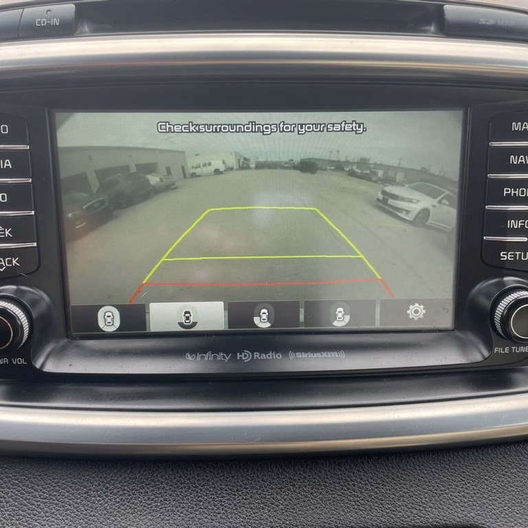 2016 Kia Sorento Image 13