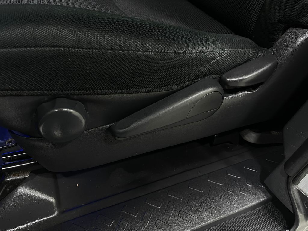 2007 Toyota FJ Cruiser Image 13