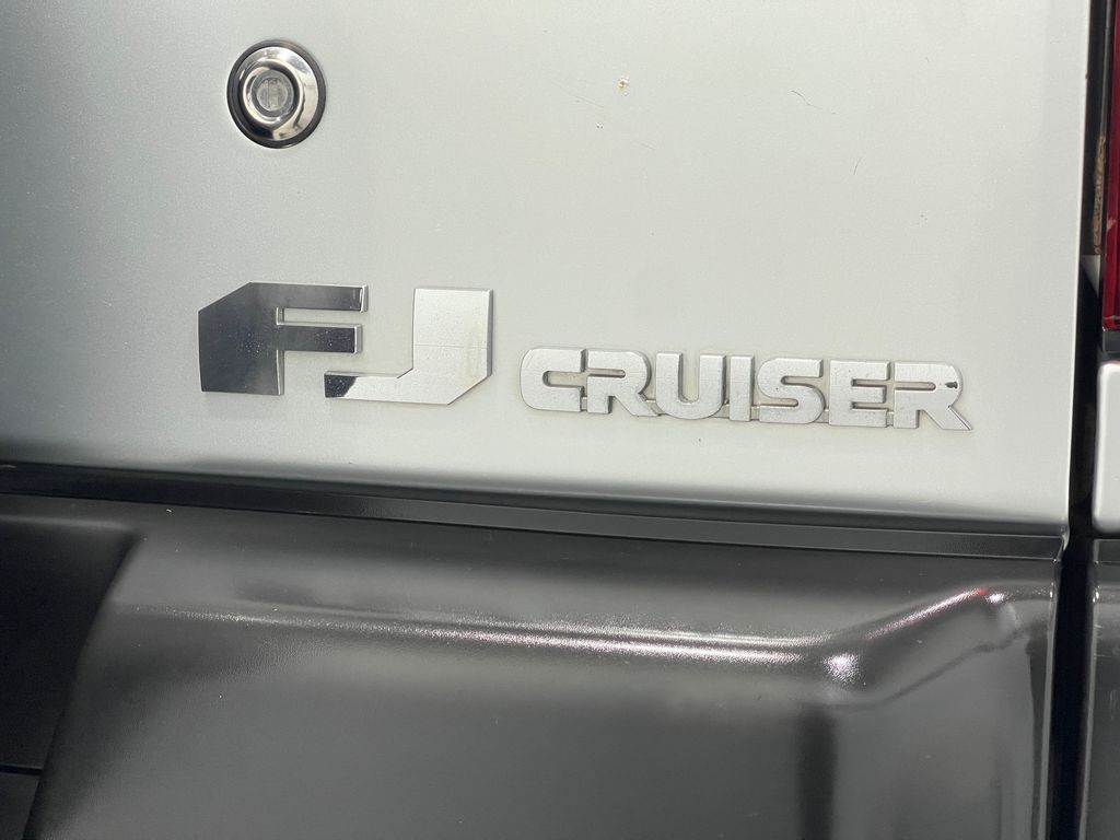 2007 Toyota FJ Cruiser Image 40