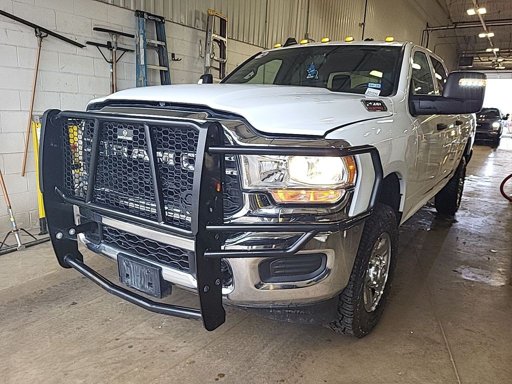 2023 RAM 2500 Image 2
