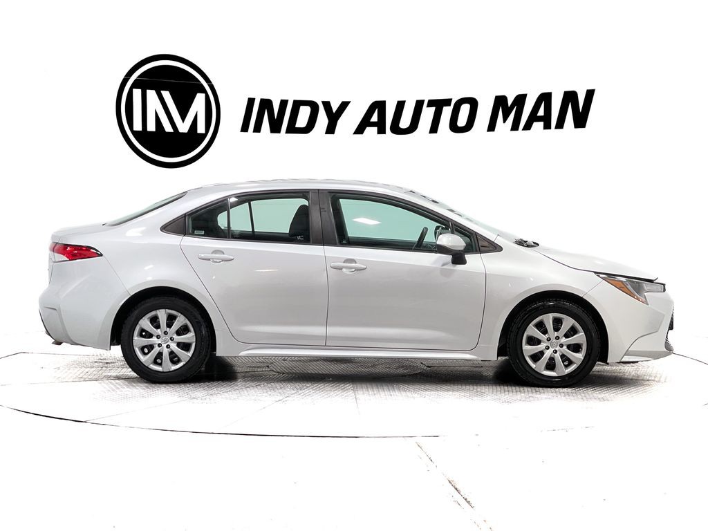 2021 Toyota Corolla Image 3