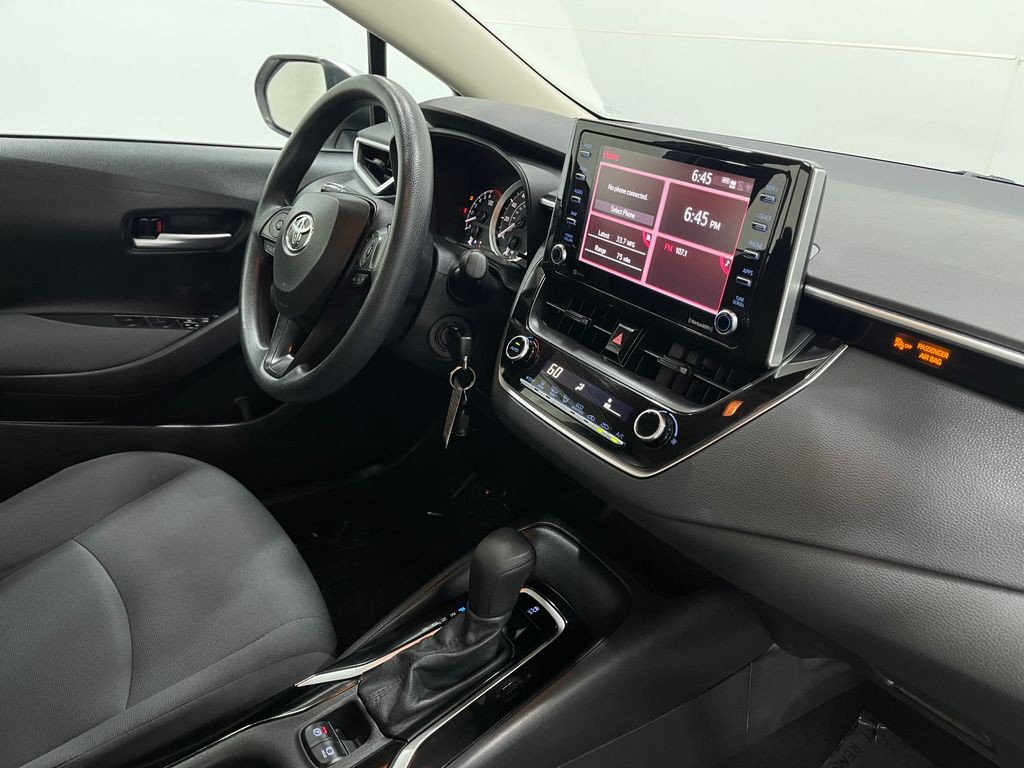 2021 Toyota Corolla Image 18