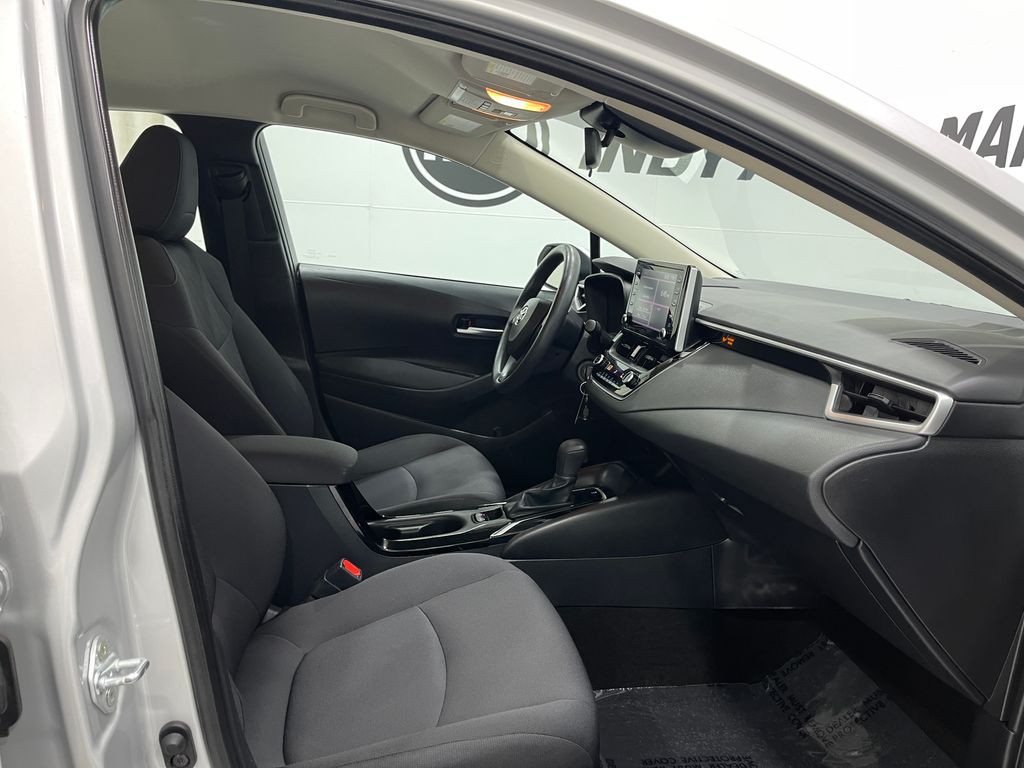 2021 Toyota Corolla Image 29
