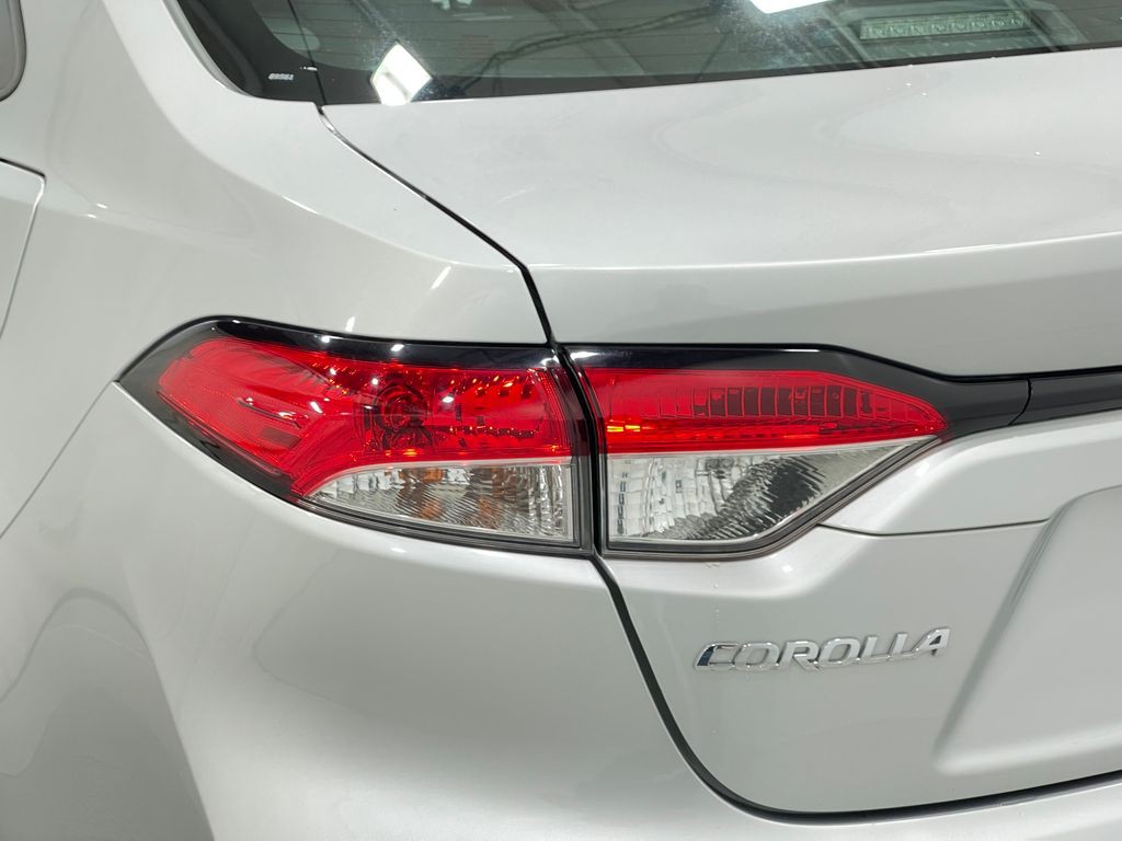 2021 Toyota Corolla Image 31