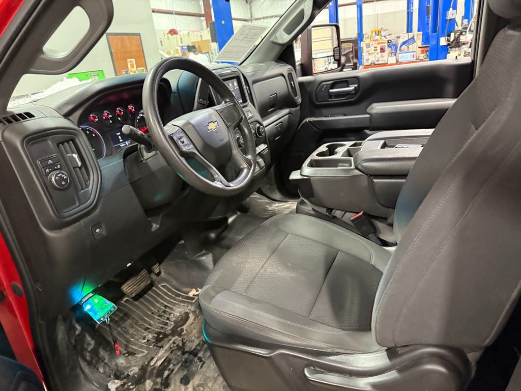2021 Chevrolet Silverado 1500 Image 6