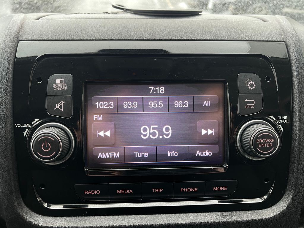 2021 RAM Promaster Image 20