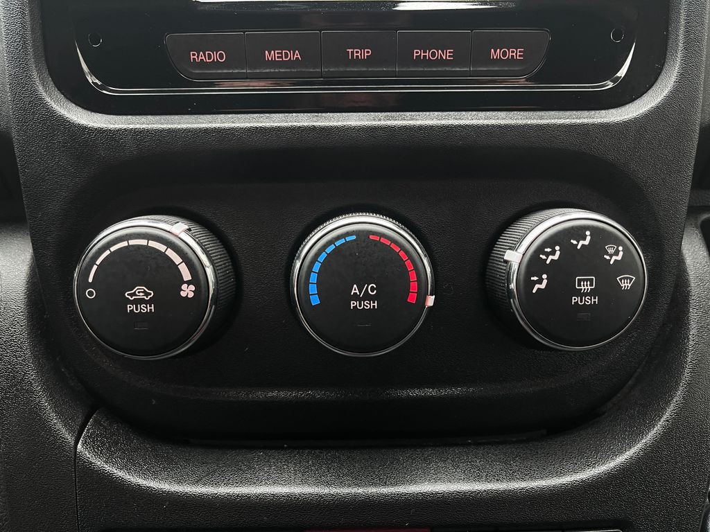 2021 RAM Promaster Image 21