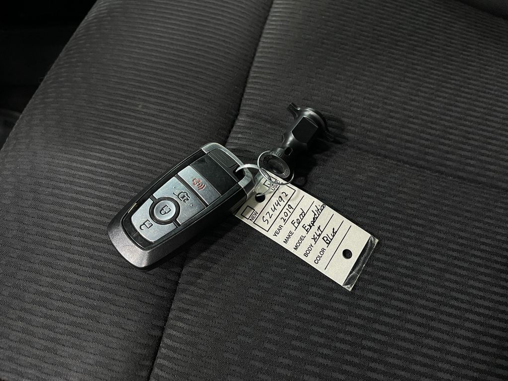 2019 Ford Expedition Image 38