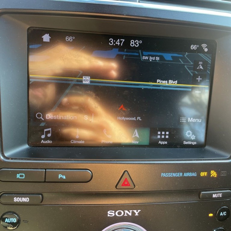 2019 Ford Explorer Image 12