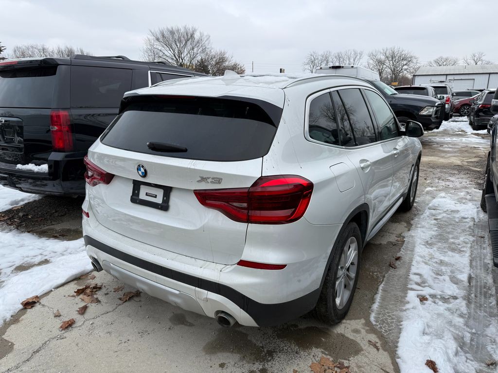 2018 BMW X3 Image 3