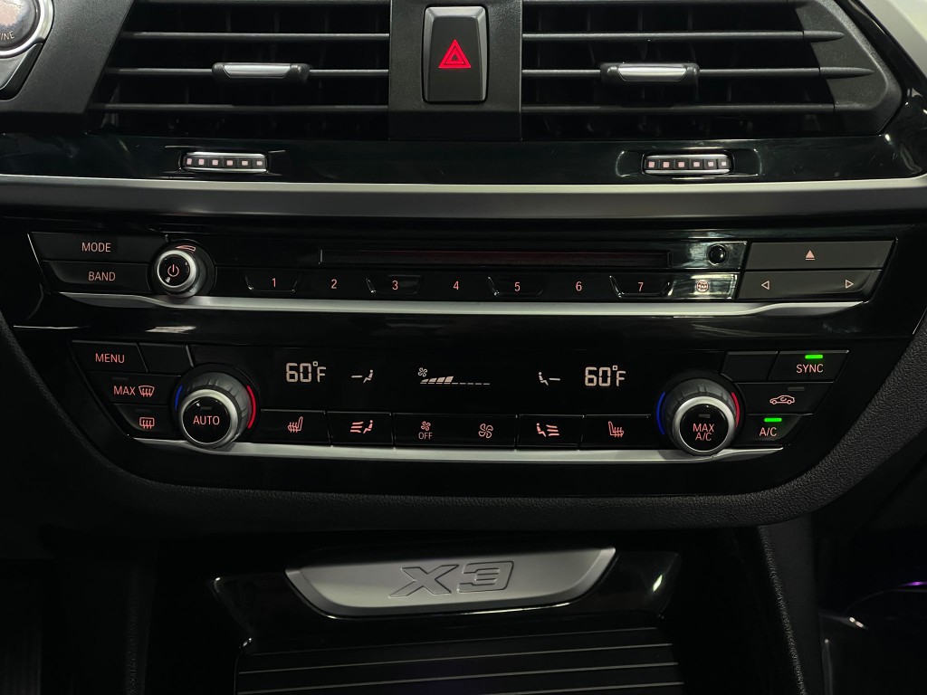 2018 BMW X3 Image 25