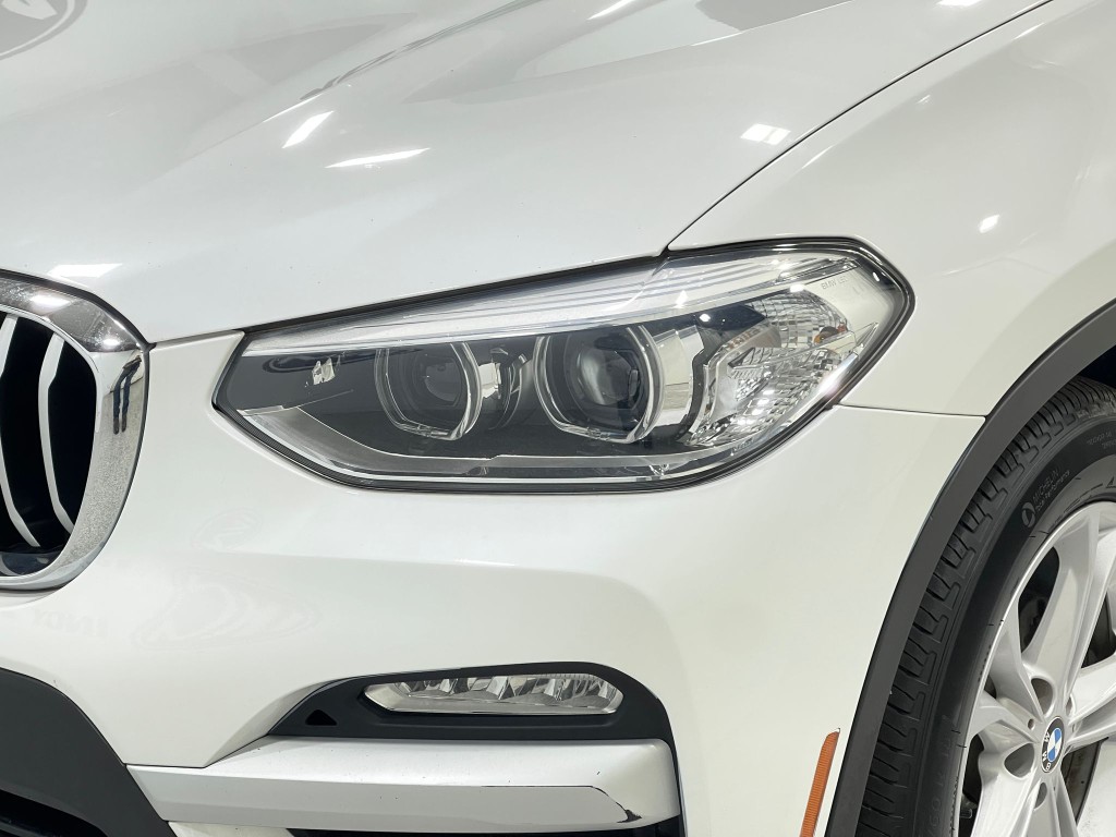 2018 BMW X3 Image 33