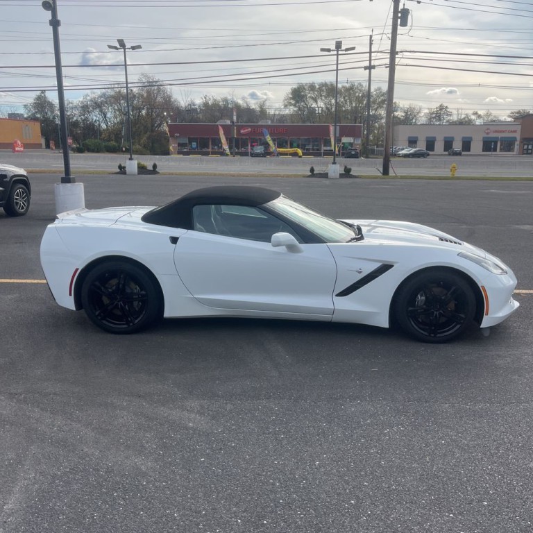 2016 Chevrolet Corvette Image 4