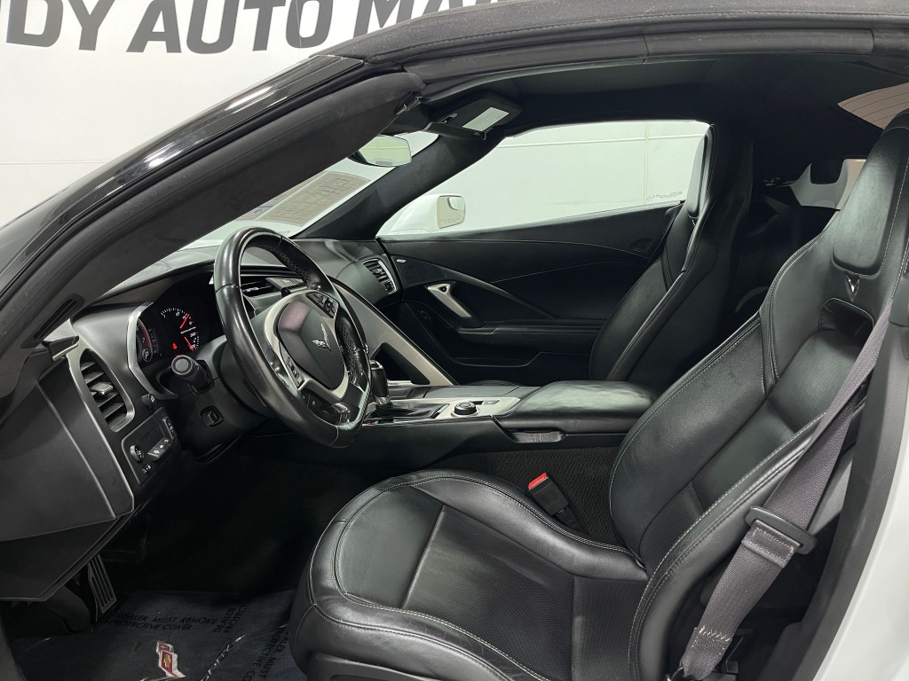 2016 Chevrolet Corvette Image 12