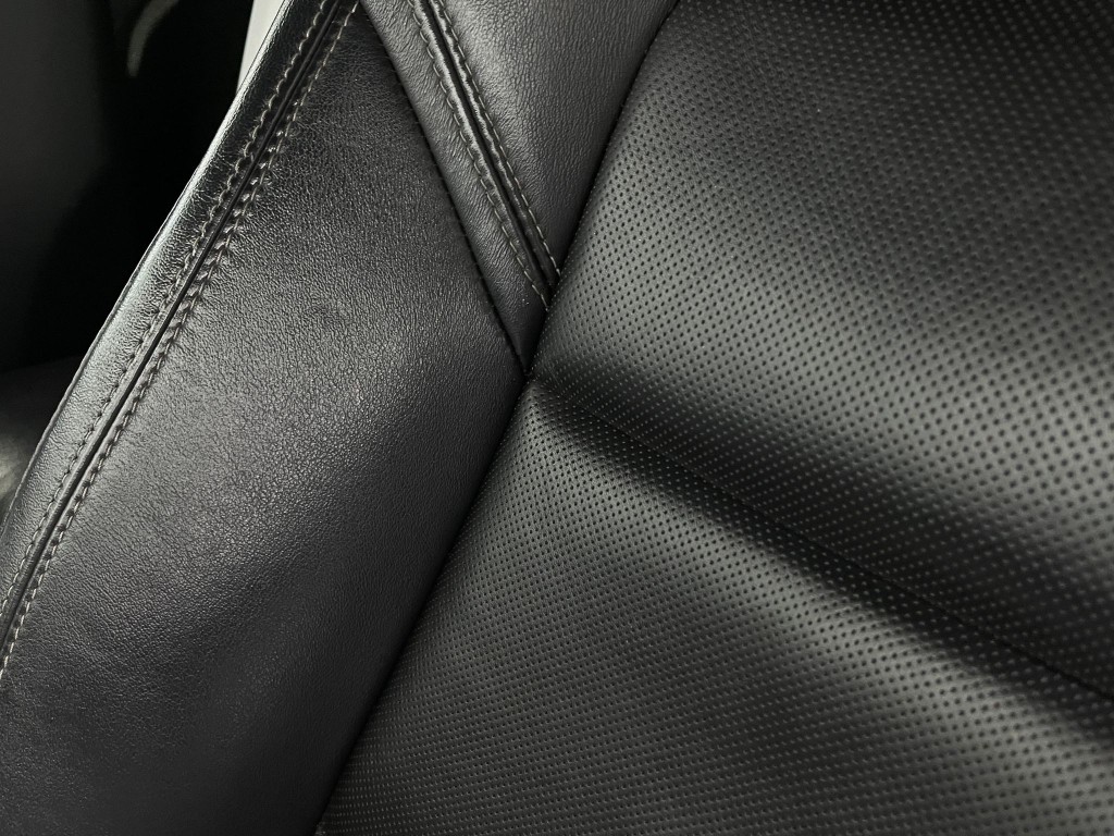 2016 Chevrolet Corvette Image 18