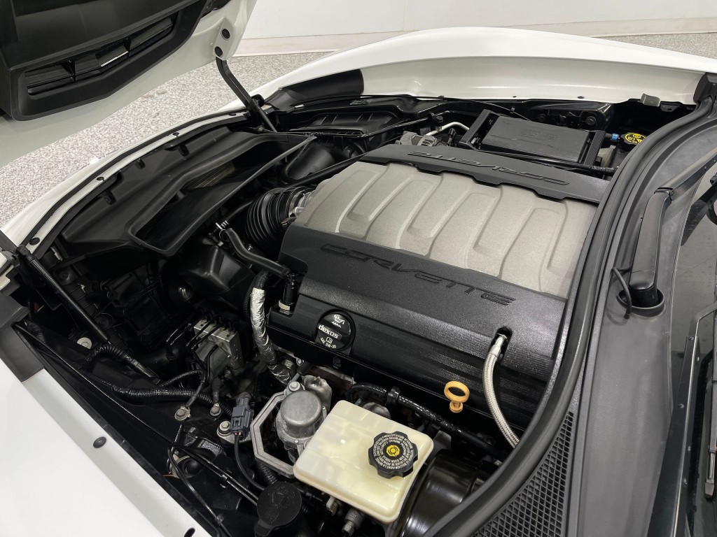 2016 Chevrolet Corvette Image 27