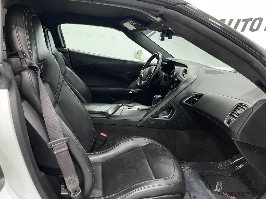2016 Chevrolet Corvette Image 29
