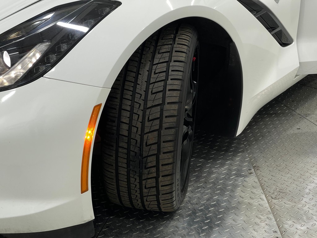 2016 Chevrolet Corvette Image 33