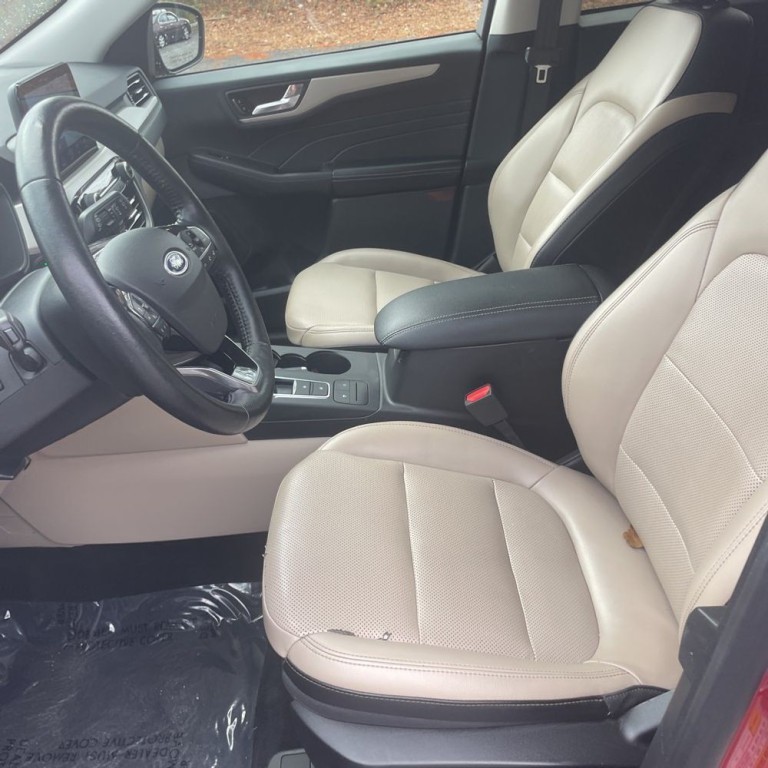 2021 Ford Escape Image 5