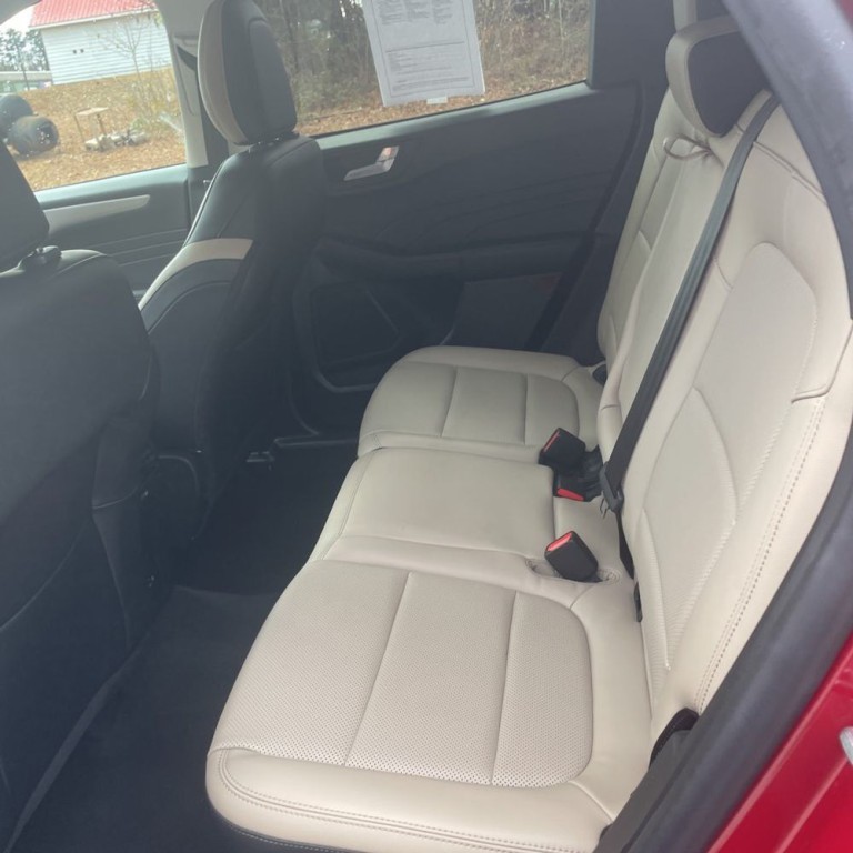 2021 Ford Escape Image 8