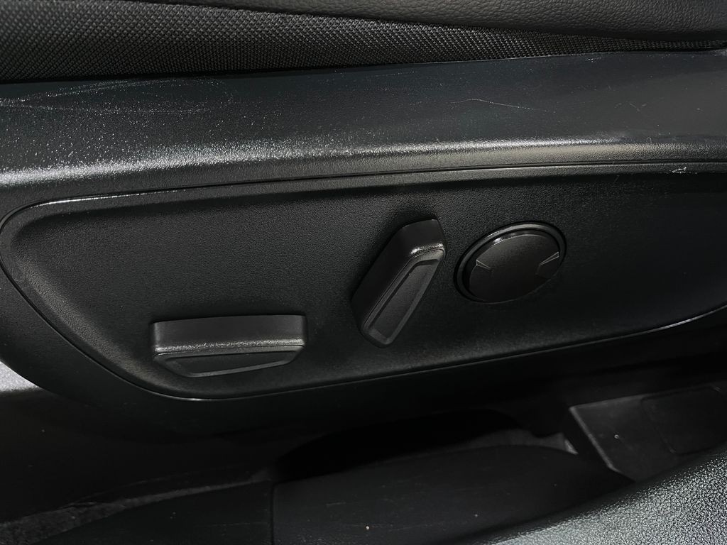 2021 Ford Escape Image 17