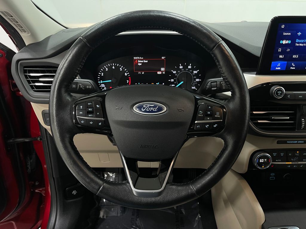 2021 Ford Escape Image 21