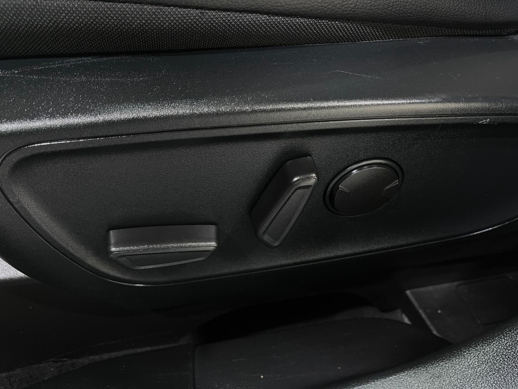 2021 Ford Escape Image 17