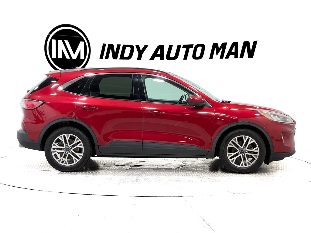 2021 Ford Escape Image 3
