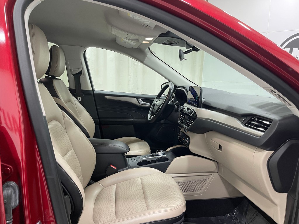 2021 Ford Escape Image 31