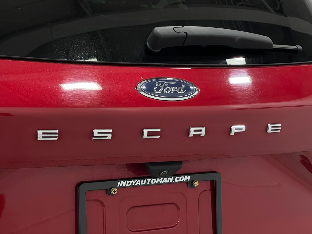 2021 Ford Escape Image 38