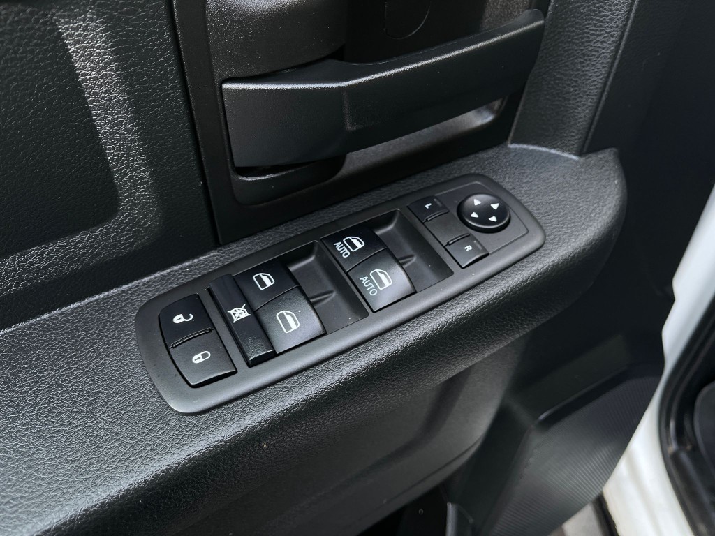 2020 RAM 2500 Image 12