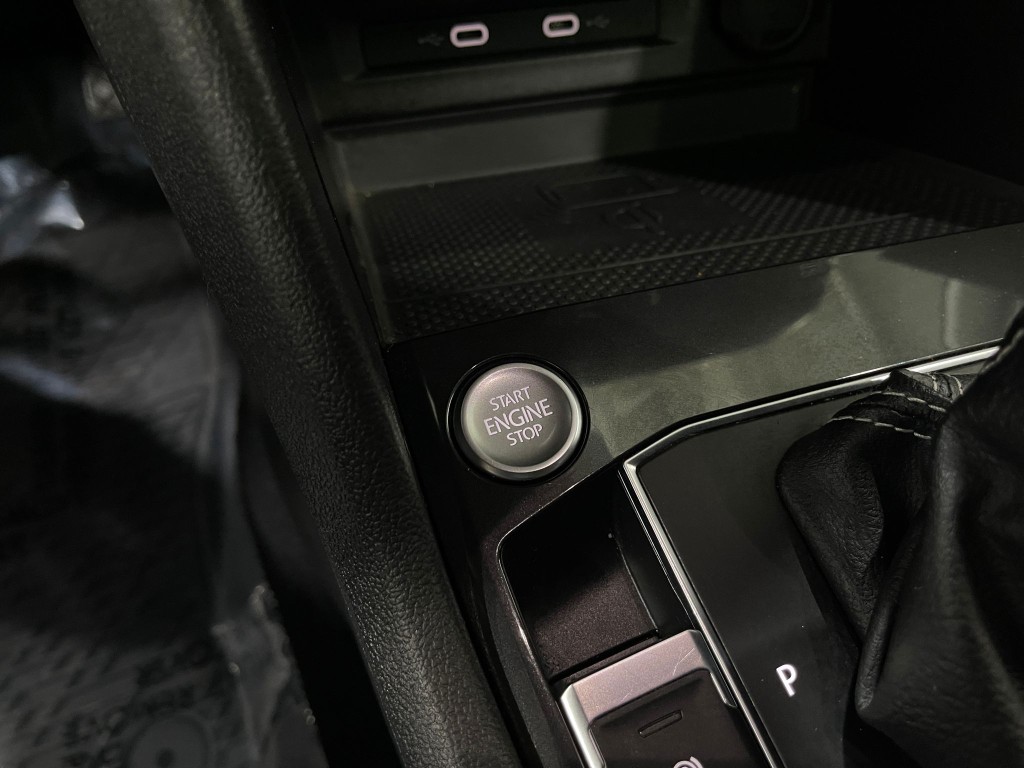 2021 Volkswagen Tiguan Image 20