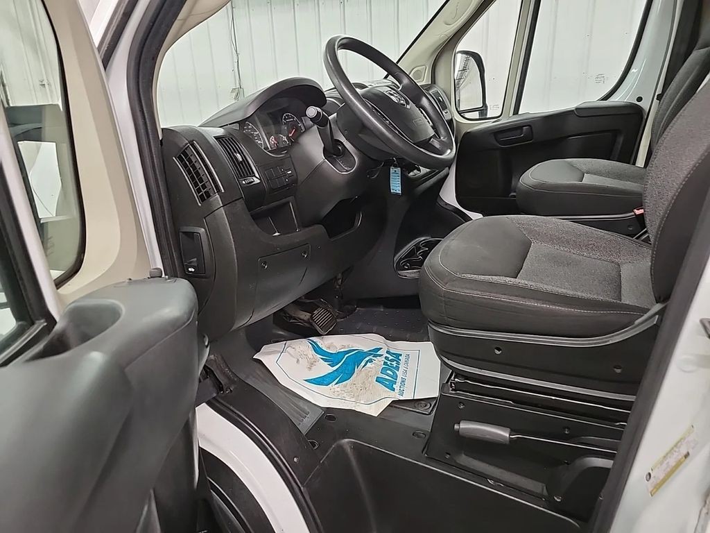2021 RAM Promaster Image 5