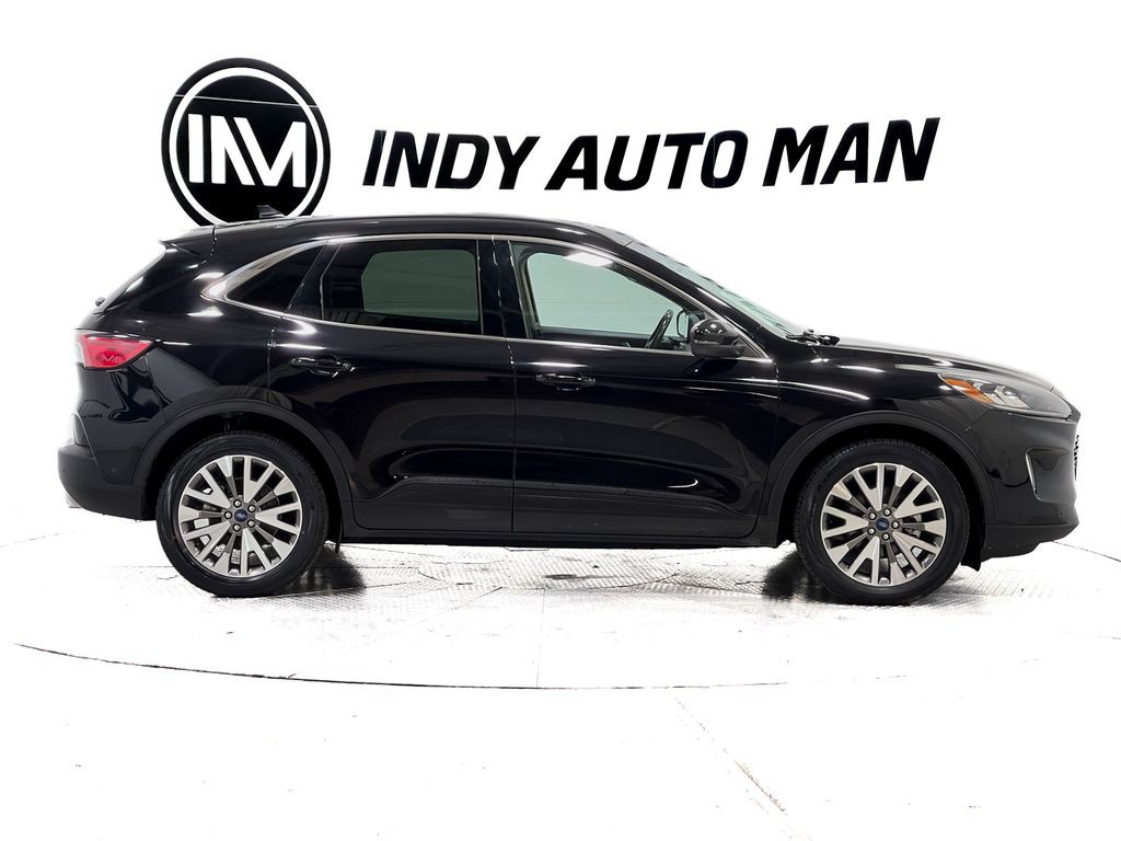 2020 Ford Escape Image 3